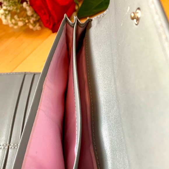 Coach purse and wallet - Picture 8 of 11